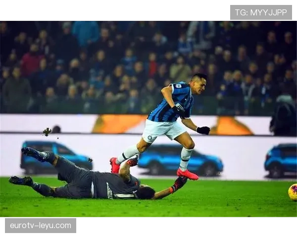 米兰祭出全新逼抢战术,防守体系焕然一新引关注 米兰祭出全新逼抢战术,防守体系焕然一新引关注