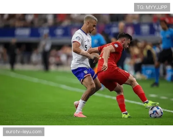 乌拉圭队近期表现稳健，精彩进球引爆全场欢呼