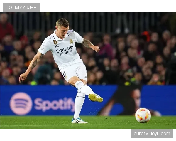 克罗斯中场组织能力解析 克罗斯中场组织能力解析