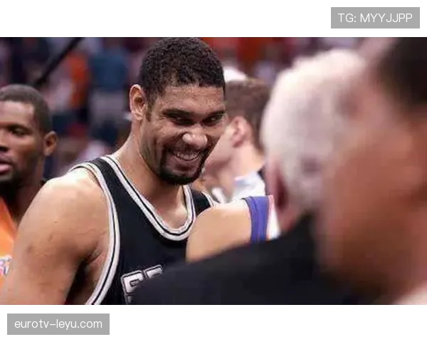 乔丹·汤普森训练完直接去夜店蹦到凌晨？